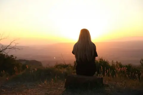 Is It Possible To Be Happy Alone?