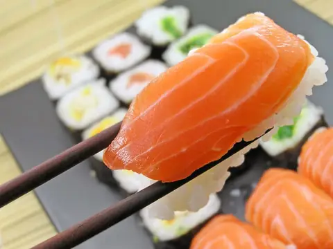 Sushi Roll Under 10 Minutes? These Are the Easiest Michelin Star Recipes to Recreate at Home