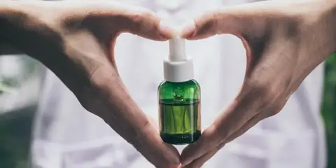 Best Essential Oils for Heart Health and Their Benefits