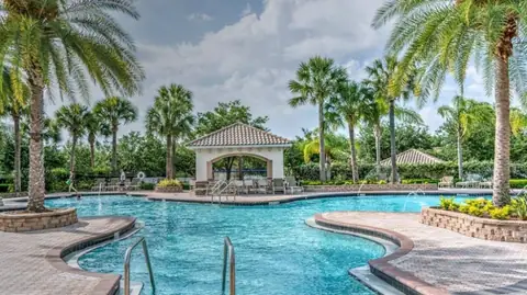 How to Keep an Inflatable Pool Clean So It’s Always Summer Swim-Ready?