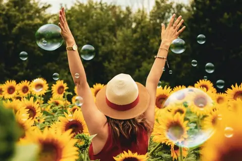 Is It Possible To Be Happy Alone?