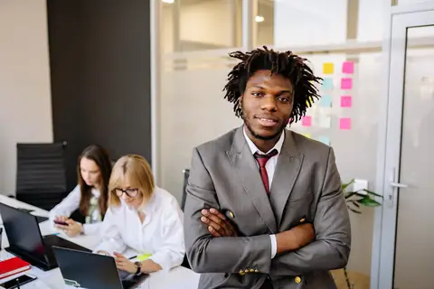 Leaders Sometimes Get Result By Pushing Their Teams – And Sometimes By Pulling