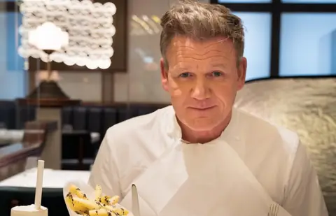 Why Celebrity-Chef Restaurants and Applebee’s Share Similar Business Strategies