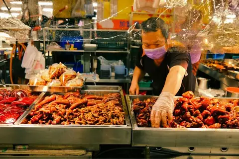 Exploring Thailand’s Culinary Gems: The Top 3 Street Food Picks
