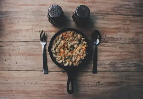 Have You Tried This Healthier Version of Mac & Cheese? It’s Just as Yummy, Promise!