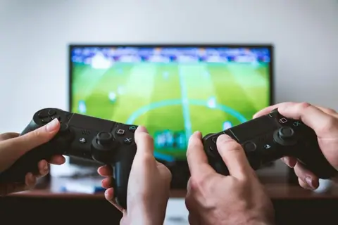 Here’s How Video Games Affect Your Physical & Mental Health