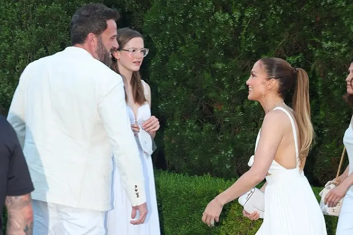 Jennifer Lopez's quality time with Ben Affleck's daughter Violet.