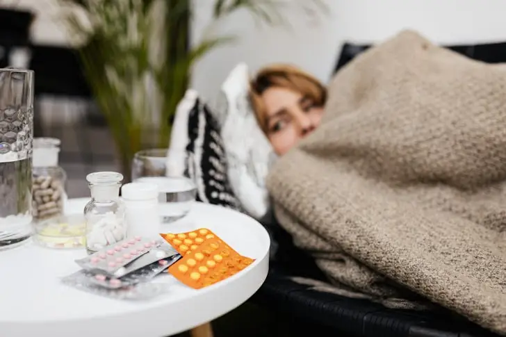 Tips for managing medication side effects.
